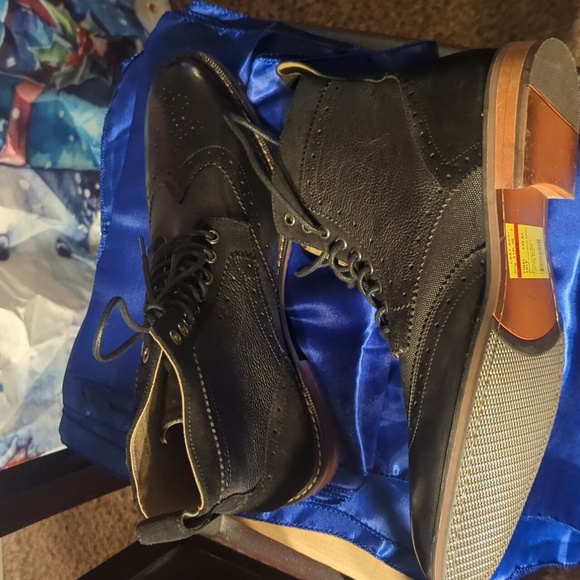 NWOB Men's Stacy Adams Wingtip Boots - Picture 8 of 11
